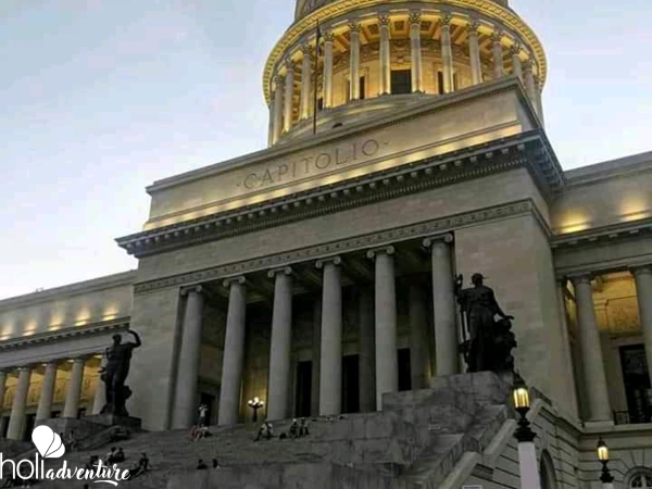 Capitol, panoramic view, "Havana Overnight" Tour - “HAVANA OVERNIGHT” Tour