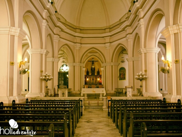 Inside Santo Angel Church, Tour " Popular religion and Christian ecumenism" - Tour " Popular religion and Christian ecumenism"
