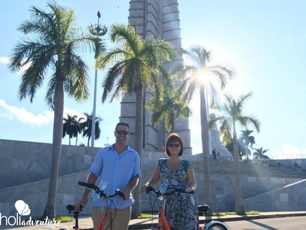 "The Essentials of Havana" Bike Tour - "The Essentials of Havana" Bike Tour
