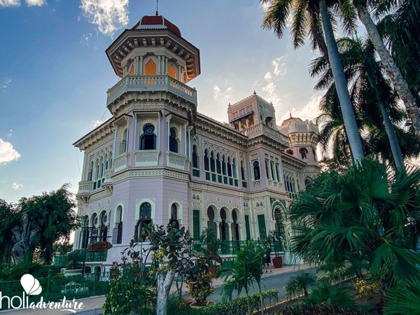  - "Cienfuegos City" Tour