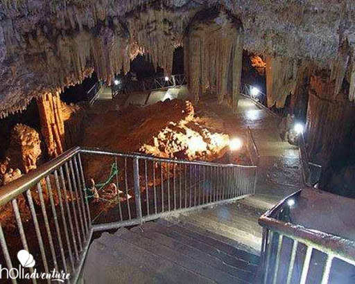 "Visit to the Bellamar Caves in American Classic Car" Tour - "Visit to the Bellamar Caves in American Classic Car" Tour