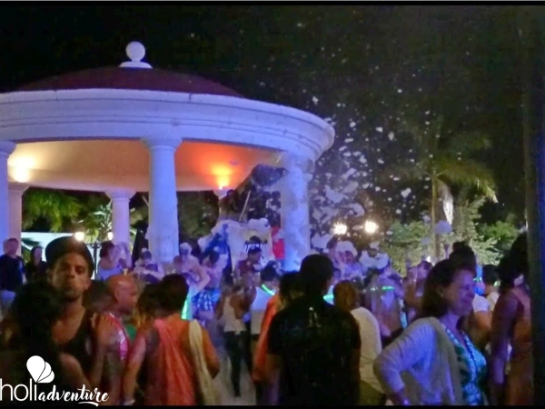 "Carnival in Cayo Santa María" Tour - Excursón "CARNAVAL EN CAYO SANTA MARÍA"