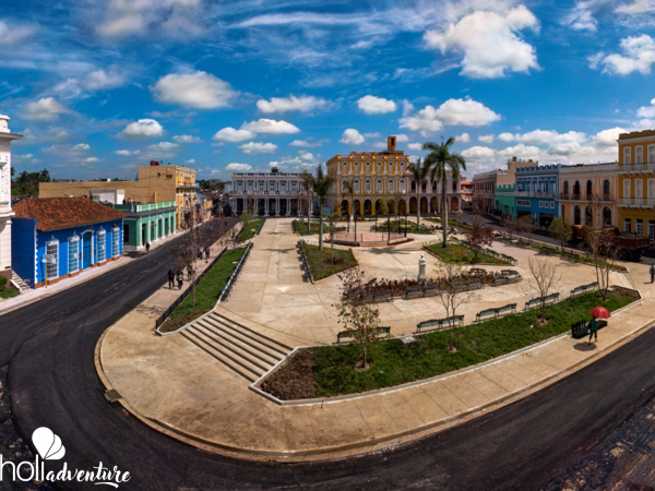 “Ride to Sancti Spíritus in Old Fashion American Classic Cars” Tour - “Ride to Sancti Spíritus in Old Fashion American Classic Cars” Tour