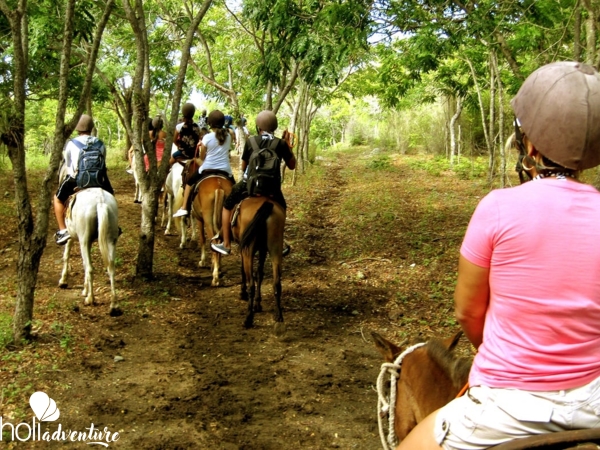 Horseback Riding in the Rocazul Biopark, Holguin - "Horseback Riding in the Rocazul Biopark" Tour