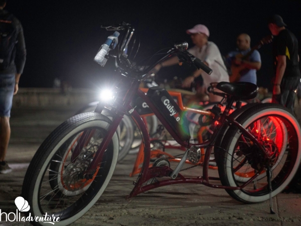 "Havana Bay at night" Bike Tour - "Havana Bay at night" Bike Tour
