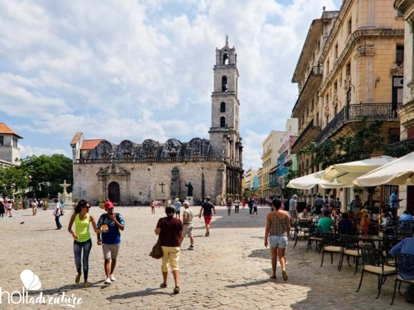  - "HAVANA CITY TOUR ON FOOT” Tour