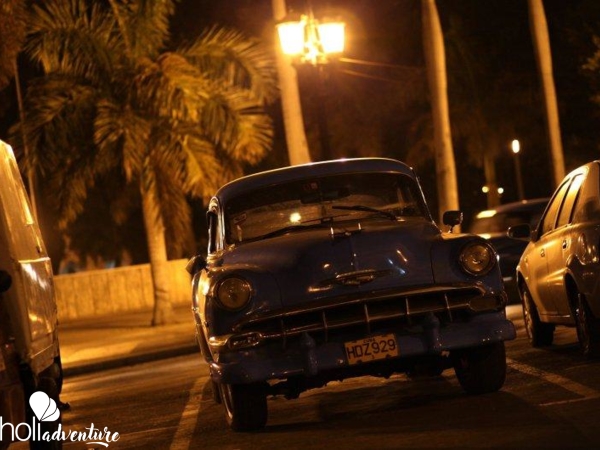 "Night Tour in American Classic Car" - "Night Tour in American Classic Car"
