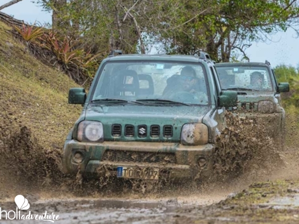  - Jeep Safari "CIENFUEGOS + TOPES DE COLLANTES + TRINIDAD OVERNIGHT"