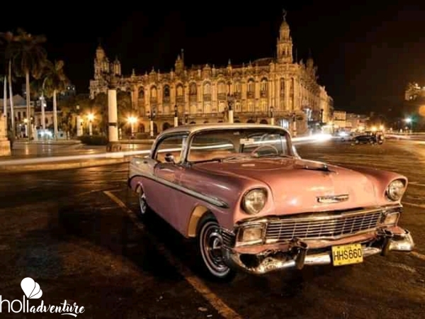 “Ride to Havana in Old Fashion American Classic Cars” Tour - “Ride to Havana in Old Fashion American Classic Cars” Tour