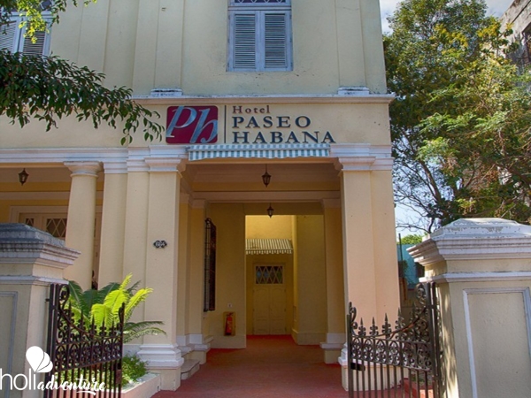 Panoramic hotel view - Hotel ISLAZUL PASEO HABANA