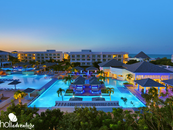 Panoramic hotel & pool view - VALENTÍN PERLA BLANCA Hotel - Adults only