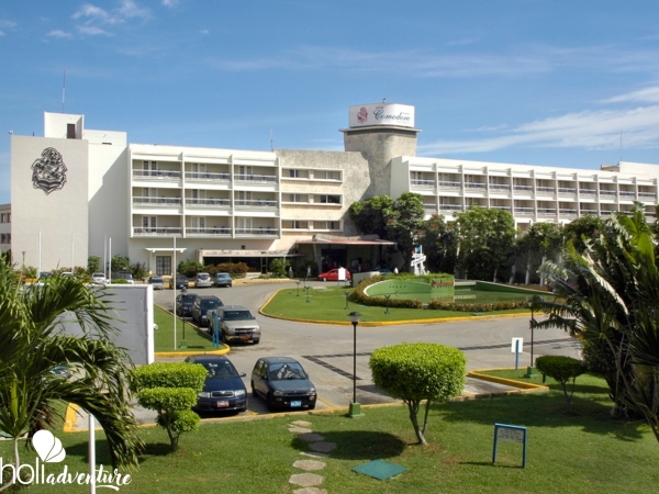 Panoramic hotel view - Cubanacan Comodoro Hotel