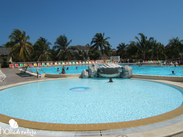 Panoramic pool view - Club Amigo Mayanabo Hotel
