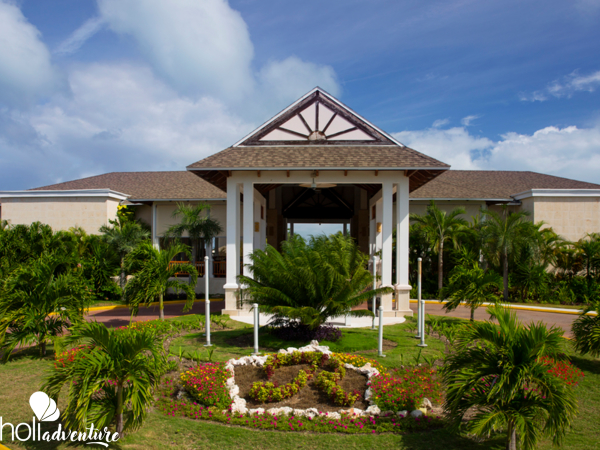 Royalton Cayo Santa María Resort & Spa hotel entrace - CAYO SANTA MARÍA RESORT & SPA Hotel - Adults Only Over 18 Years Old
