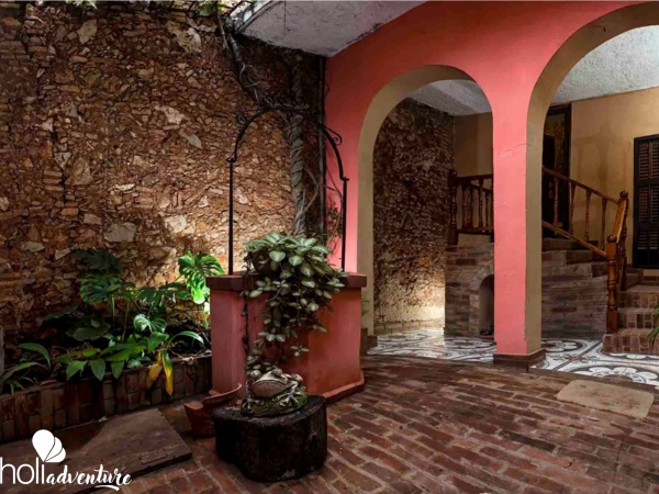 House inside view - Hostal El Fausto