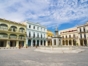 Old Havana-in-american-classic- convertible cars-private-tour