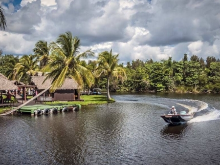 "GUAMÁ" Tour