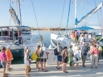 “Boat Cruise with Snorkeling“ Tour