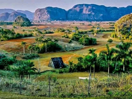 "Havana + Pinar del Río Overnight" Tour