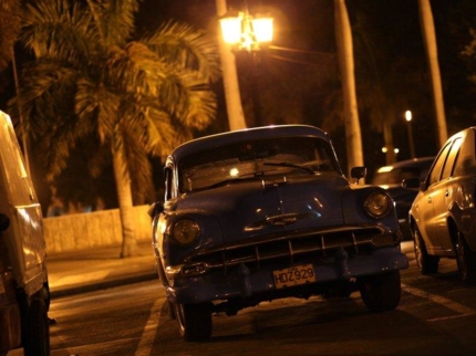 "Night Tour in American Classic Car"