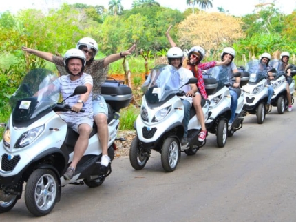 Adventure on motorcycle-Viñales-Pinar del Rio-Cuba