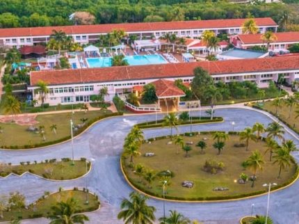 BLAU ARENAL HABANA BEACH Hotel