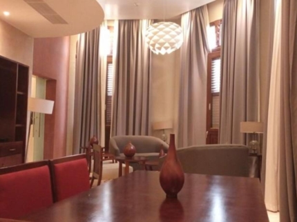 SUITE Room