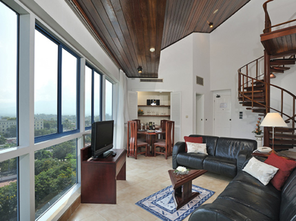 Master Suite The Level