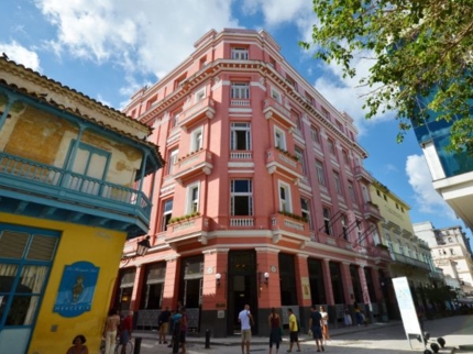 HABAGUANEX AMBOS MUNDOS Hotel