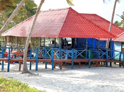 Aurora beach bar