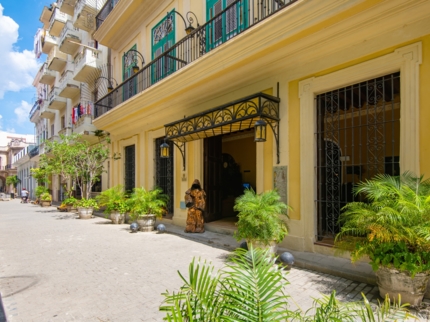 HABAGUANEX LOS FRAILES Hotel