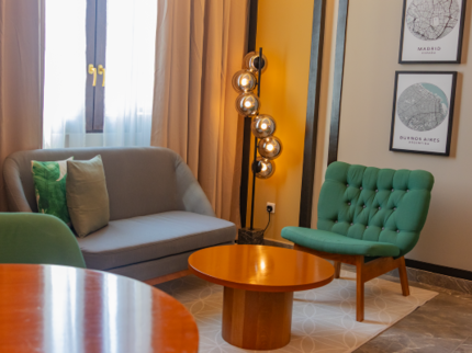EXECUTIVE SUITE Room