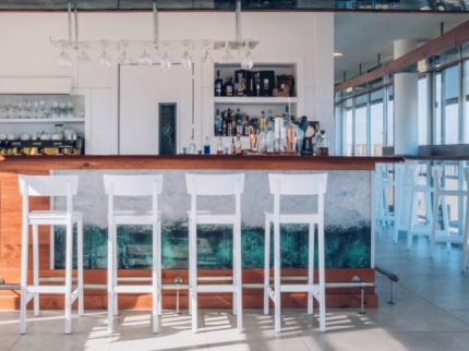 Mirabana Bar