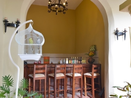 Lobby Bar