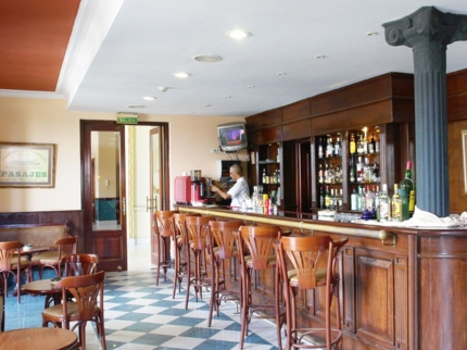 La Marina Bar