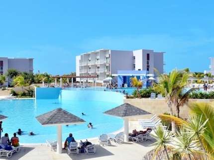 CAYO LAS BRUJAS BEACH RESORT & SPA Hotel