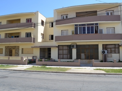 Casa Laura, CALLE F, No. 24