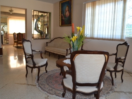 Casa Ordaz, AVENUE 9na, No. 21402