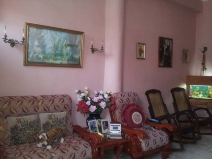 Hostal La Caridad, LINO PÉREZ, No. 173