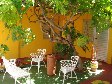 Casa Mary y Angel, CALLE 43, No. 4309