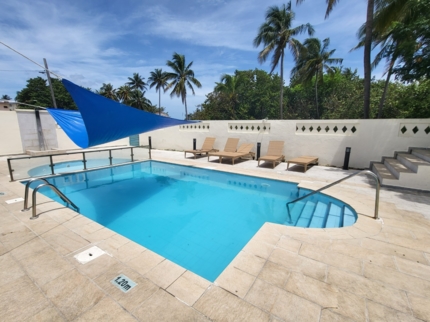 Casa 2301 Club Tropical, Calle 23