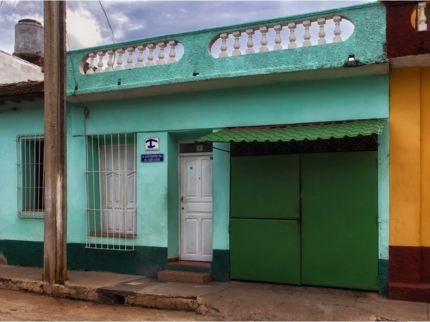Hostal Dr. Alexis y Dra. Lisdey, PEDRO ZERQUERA (Aguacate), No. 172