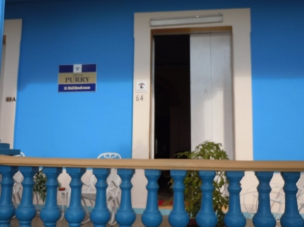Villa Purry e Isys, SALVADOR CISNERO, No. 64